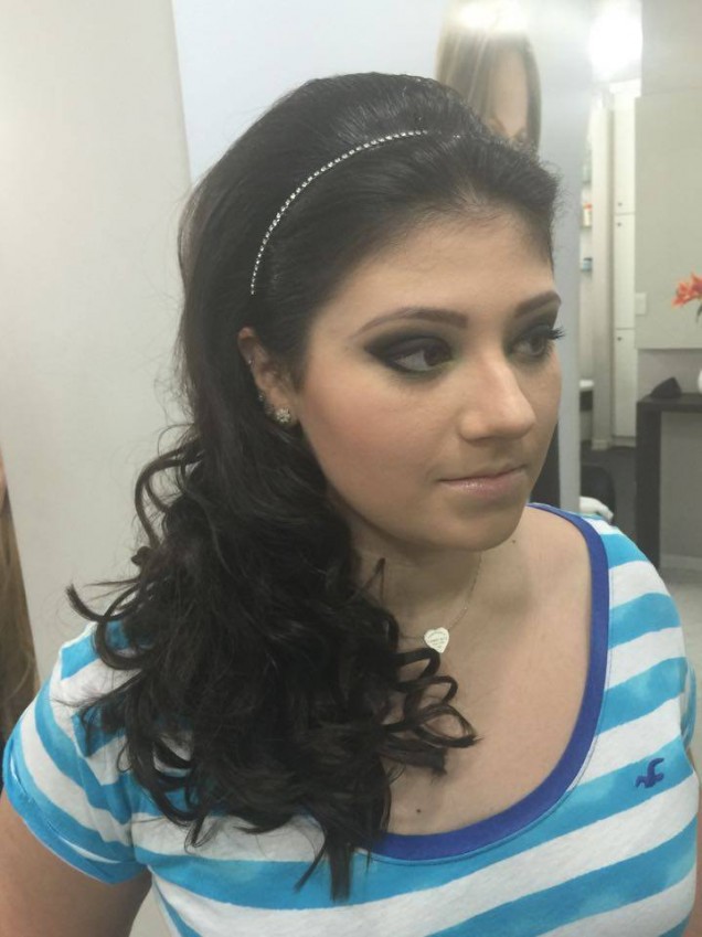 Make e Cabelo para festas de 15 anos